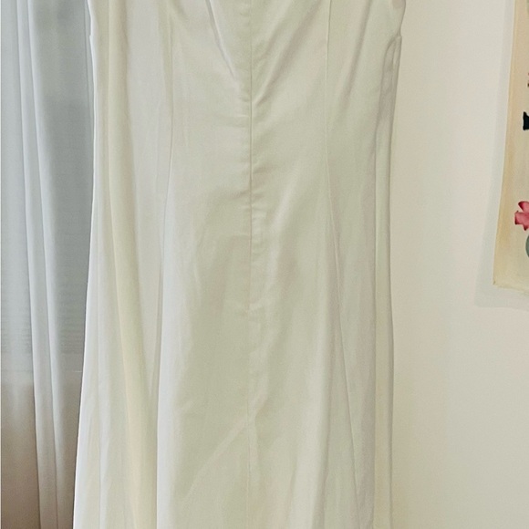 Petal & Pup White Maxi Dress with Buttons - NWT - Picture 5 of 7